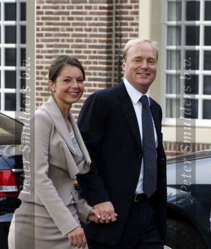 Apeldoorn 20 september 2009
Doop Pieter v Vollenhoven, zoon van Prins Pieter Christiaan en prinses Anita op paleis het Loo. Ook zijn zus Emma is aanwezig. Prinses Margarita met man Tjalling ten Cate en dochter Julia, Prins Jaime Prinses Carolina en Prinses Carlos met zijn verloofde Annemarie Gualtherie v Weezel
Peter Smulders bv
