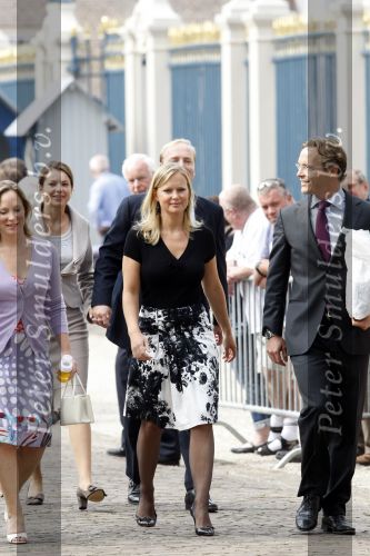 Apeldoorn 20 september 2009
Doop Pieter v Vollenhoven, zoon van Prins Pieter Christiaan en prinses Anita op paleis het Loo. Ook zijn zus Emma is aanwezig. Prinses Margarita met man Tjalling ten Cate en dochter Julia, Prins Jaime Prinses Carolina en Prinses Carlos met zijn verloofde Annemarie Gualtherie v Weezel
Peter Smulders bv