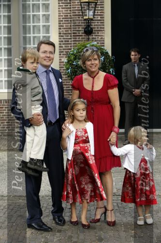Apeldoorn 20 september 2009
Doop Pieter v Vollenhoven, zoon van Prins Pieter Christiaan en prinses Anita op paleis het Loo. Ook zijn zus Emma is aanwezig. Prinses Laurentien Prins Constantijn Claus Cazimir  Eloise en Eleonore
Peter Smulders bv