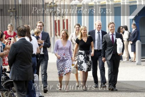 Apeldoorn 20 september 2009
Doop Pieter v Vollenhoven, zoon van Prins Pieter Christiaan en prinses Anita op paleis het Loo. Ook zijn zus Emma is aanwezig. Prinses Margarita met man Tjalling ten Cate en dochter Julia, Prins Jaime Prinses Carolina en Prinses Carlos met zijn verloofde Annemarie Gualtherie v Weezel
Peter Smulders bv