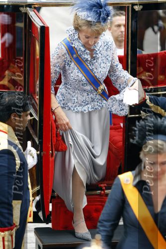 Den Haag 15 september 2009
Prinsjesdag op het binnenhof en de balkonscene op paleis Noordeinde met Koningin Beatrix Prinses Maxima Prins Willem Alexander Prins Constantijn Prinses Laurentien Prinses Margriet en Pieter v Vollenhoven
Peter Smulders bv