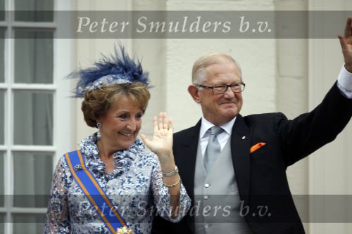 Den Haag 15 september 2009
Prinsjesdag op het binnenhof en de balkonscene op paleis Noordeinde met Koningin Beatrix Prinses Maxima Prins Willem Alexander Prins Constantijn Prinses Laurentien Prinses Margriet en Pieter v Vollenhoven
Peter Smulders bv