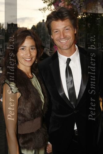Amsterdam 13 september 2009
Premiere mamma mia in carre.Rick Engelkes met vrouw Annemarie
Peter Smulders bv