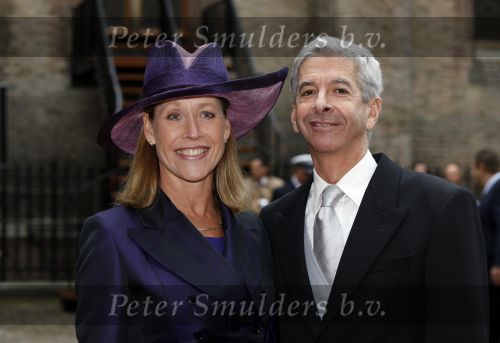 Den Haag 15 september 2009
Prinsjesdag op het binnenhof met alle hoedjes. Ronald Plasterk met vrouw
Peter Smulders bv