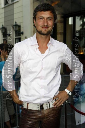 Den Haag 31 augustus 2009
Premiere het leven uit een dag in Pathe den haag. Sebastiaan labrie
Peter Smulders bv