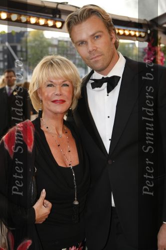 Amsterdam 13 september 2009
Premiere mamma mia in carre. Sheila de Vries met zoon
Peter Smulders bv