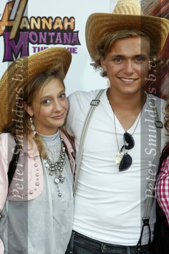 Amsterdam 17 augustus 2009
Premiere Hannah Montana in pathe arena. cast Spangas
Peter Smulders bv