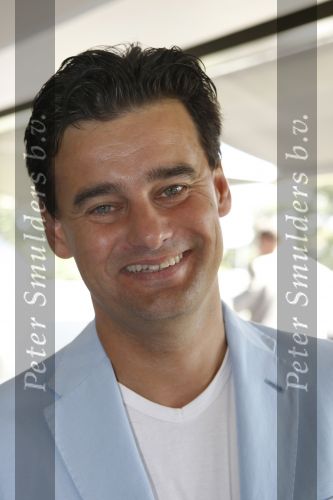 Bussim, 24 Augustus 2009
\'t Spant Perspresentatie RTL Winetrseizoen 2009/2010
Wilfred Genee
Foto Peter Smulders