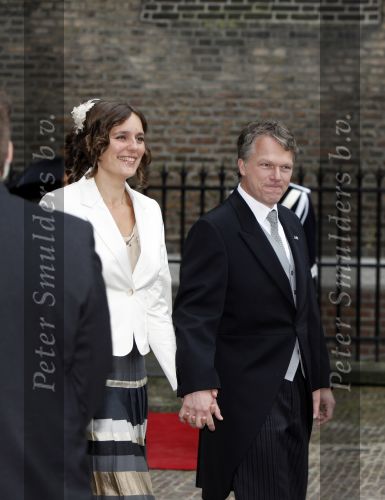 Den Haag 15 september 2009
Prinsjesdag op het binnenhof met alle hoedjes. Wouter Bos met zijn vrouw
Peter Smulders bv