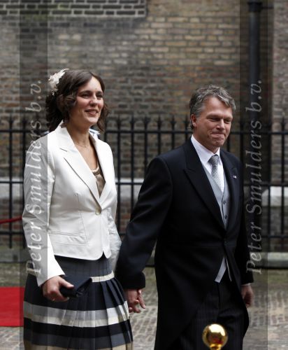 Den Haag 15 september 2009
Prinsjesdag op het binnenhof met alle hoedjes. Wouter Bos met zijn vrouw
Peter Smulders bv