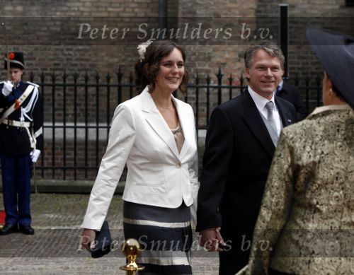 Den Haag 15 september 2009
Prinsjesdag op het binnenhof met alle hoedjes. Wouter Bos met zijn vrouw
Peter Smulders bv