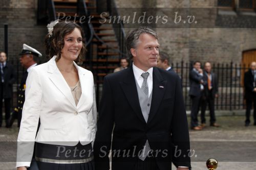 Den Haag 15 september 2009
Prinsjesdag op het binnenhof met alle hoedjes. Wouter Bos met zijn vrouw
Peter Smulders bv
