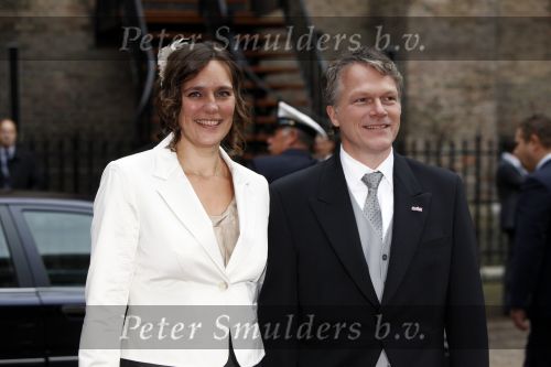 Den Haag 15 september 2009
Prinsjesdag op het binnenhof met alle hoedjes. Wouter Bos met zijn vrouw
Peter Smulders bv