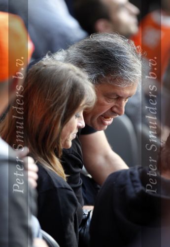 Amsterdam 12 augustus 2009
Nederland - Engeland 2-2 in de arena. Jaap de Groot met Yvonne v Gennip
Peter Smulders bv