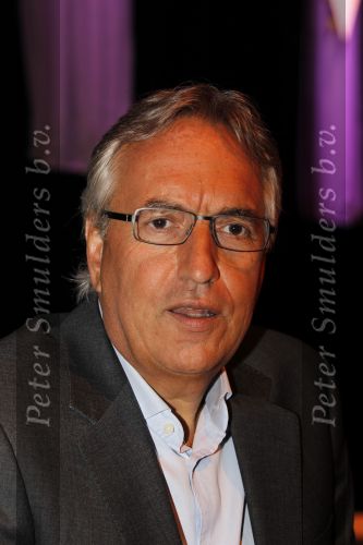Amsterdam 26 augustus 2010
Winterpresentatie van de publieke omroep in studio 22. Andries Knevel
Peter Smulders bv