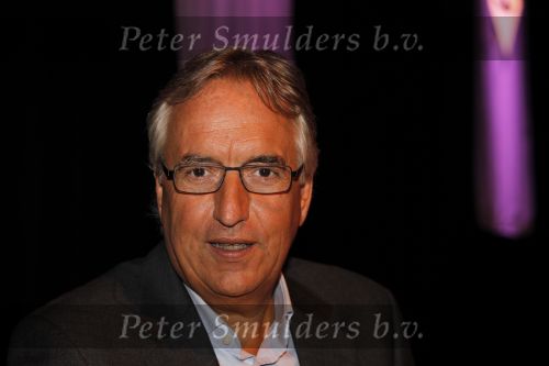 Amsterdam 26 augustus 2010
Winterpresentatie van de publieke omroep in studio 22. Andries Knevel
Peter Smulders bv
