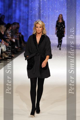 Amsterdam 13 september 2010
Modeshow Jos v Raak bij de westergasfabriek. Anouk Smulders
Peter Smulders bv