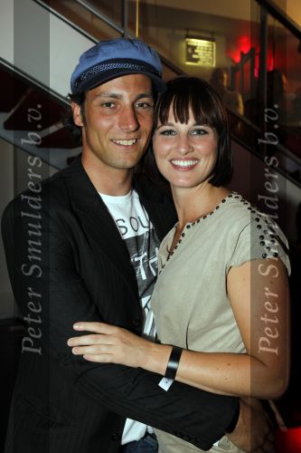 Utrecht 3 september 2010
Premiere We will rock you in het beatrix theater. Brigitte Heitzer met vriend
Peter Smulders bv