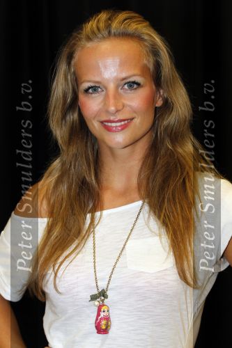 Amsterdam 23 augustus 2010
Presentatie cast Legally Blonde met in de hoofdrol Kim Lian v d Meij. Cindy Bell
Peter Smulders bv