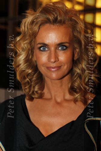 Amsterdam 11 september 2010
Modeshow Mart Visser in het Hilton Hotel. Daphne Deckers met een vriendin
Peter Smulders bv