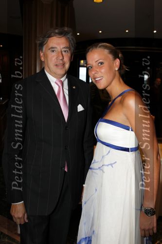 Noordwijk 27 augustus 2010
Jackie Summer fair bij Huis ter Duin. Ed Nijpels met Veronica Risch
Peter Smulders bv