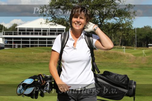 Hilversum, 4 September 2010
KLM Open Charity-Challenge brengt voor WNF met veel BN-ers op de Hilversumsche Golfclub
Elsemieke Havenga
Foto Peter Smulders BV