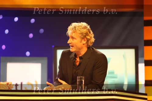 Hilversum, 18 Augustus
Studio 21
Erland Galjaard in gesprek met Winston Gerschtanowitz
RTL Perspresentatie 2010

Foto Peter Smulders BV