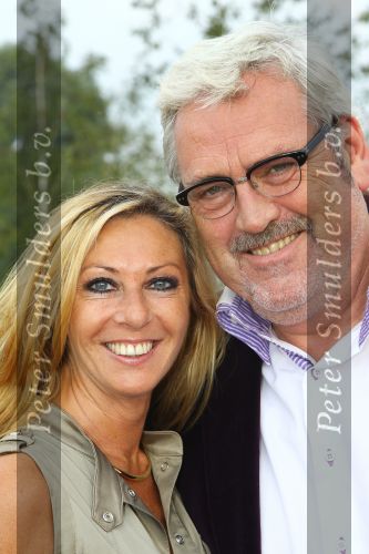 Aalsmeer, 16 Augustus 2010
Single & Fabulous Awards 2010
Ernst Daniel Smid met zijn vrouw
Foto Peter Smulders BV