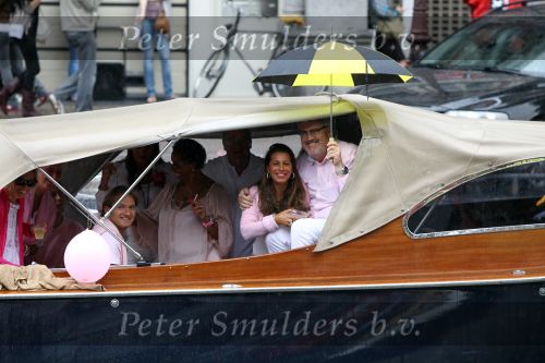 Amsterdam, 7 Augustus 2010
Gay Pride  Canal Parade
Esther Oosterhuis metErnst Daniel Smid
Foto Peter Smulders BV