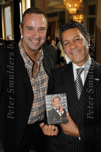 Amsterdam 13 september 2010
Presentatie DVD Box Jos Brink in Carre. Paul v ewijk en Frank Sanders
Peter Smulders bv