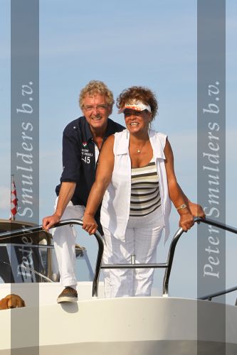 Sneek, 9 Augustus 2010
Mirella Jacobs en Frank Mortiers als het duo Frank en Mirella tijdens een optreden in de \