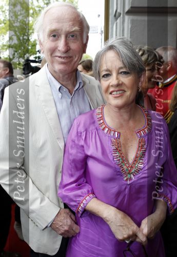 Amsterdam 1 augustus 2010
Premiere Crazy Shopping in carre. Fred Oster met vrouw
Peter Smulders bv