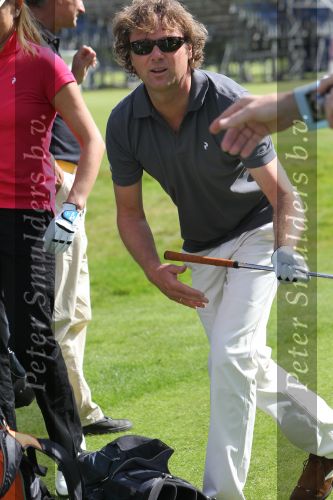Hilversum, 4 September 2010
KLM Open Charity-Challenge brengt voor WNF met veel BN-ers op de Hilversumsche Golfclub
Frits Sissing
Foto Peter Smulders BV
