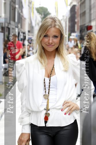 Amsterdam 22 augustus 2010
Grazia PC Catwalk op de pc hooftstraat. Gigi Ravelli
Peter Smulders bv