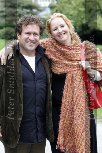 Arnhem 27 augustus 2010
Kiki Classen trouwt/trouwen met Jan Kastelein in de witte villa in het sonsbeek park. Hilke Bierman met vriend Thijs van Aken
Peter Smulders bv