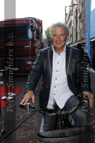 Amsterdam 30 augustus 2010
Premiere vreemd bloed. Huub Stapel
Peter Smulders bv