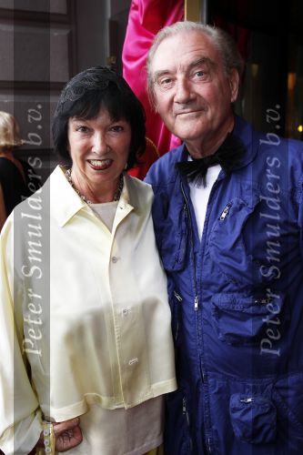 Amsterdam 1 augustus 2010
Premiere Crazy Shopping in carre. Jan Janssen met vrouw
Peter Smulders bv