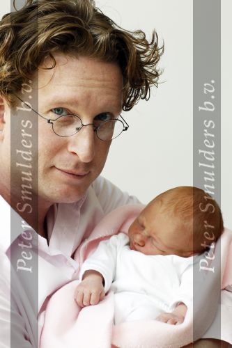 Amsterdam 18 september 2010
Jim de Groot met zijn vrouw Susan en zoon Stijn en dochter Olivia.
Olivia is 3 dagen oud.
Peter Smulders bv
