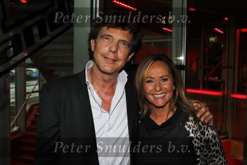 Hilversum 14 september 2010
Presentatie de voice of Holland met Martijn Krabbe Nick en Simon Jeroen v d Boom Angela Groothuizen en Roel v Velsen. Het is een programma idee van John de Mol.
Peter Smulders bv