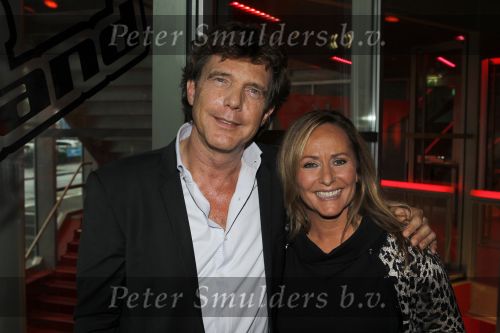 Hilversum 14 september 2010
Presentatie de voice of Holland met Martijn Krabbe Nick en Simon Jeroen v d Boom Angela Groothuizen en Roel v Velsen. Het is een programma idee van John de Mol.
Peter Smulders bv