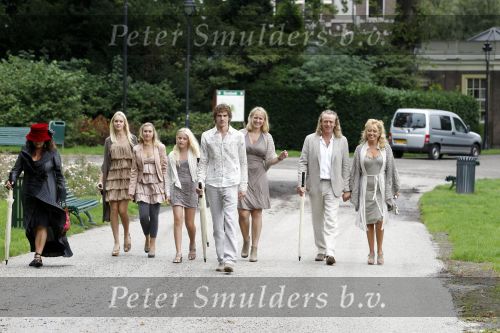 Arnhem 27 augustus 2010
Kiki Classen trouwt/trouwen met Jan Kastelein in de witte villa in het sonsbeek park.
Peter Smulders bv