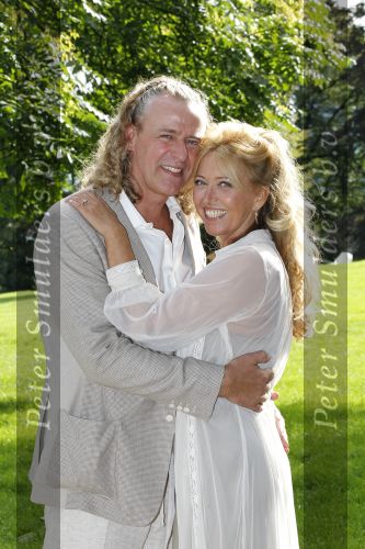 Arnhem 27 augustus 2010
Kiki Classen trouwt/trouwen met Jan Kastelein in de witte villa in het sonsbeek park.
Peter Smulders bv