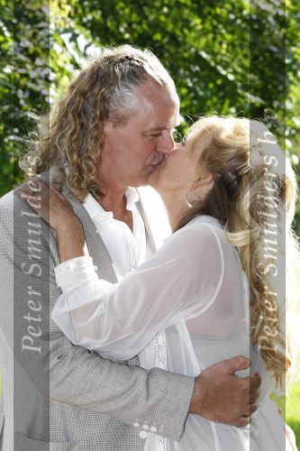 Arnhem 27 augustus 2010
Kiki Classen trouwt/trouwen met Jan Kastelein in de witte villa in het sonsbeek park.
Peter Smulders bv