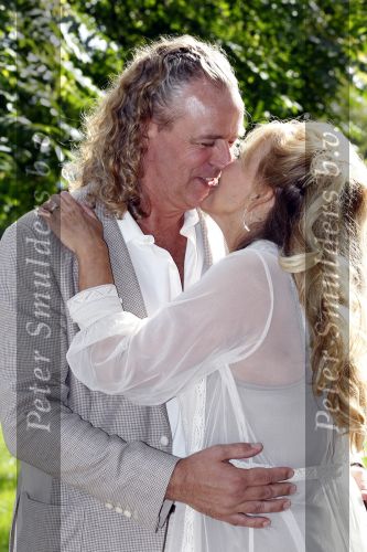 Arnhem 27 augustus 2010
Kiki Classen trouwt/trouwen met Jan Kastelein in de witte villa in het sonsbeek park.
Peter Smulders bv
