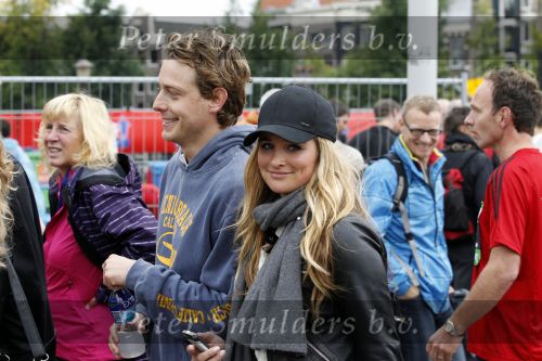 Amsterdam 19 september 2010
Dam tot Dam loop . Mark v Eeuwen en Lieke v Lexmond
Peter Smulders bv