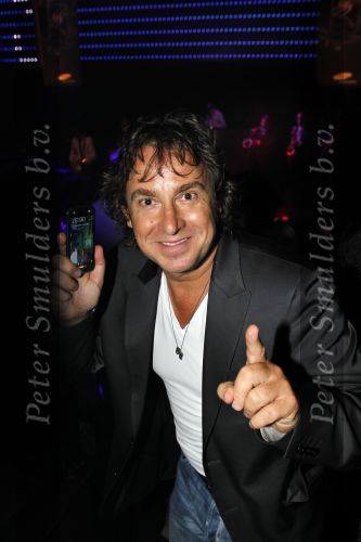 Amsterdam 1 juli 2010
Presentatie nieuwe Samsung telefoon in Club air. Marco Borsato
Peter Smulders bv