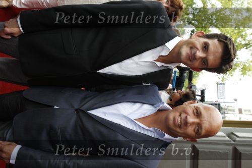 Amsterdam 1 augustus 2010
Premiere Crazy Shopping in carre. Maurice Wijnen met vriend
Peter Smulders bv