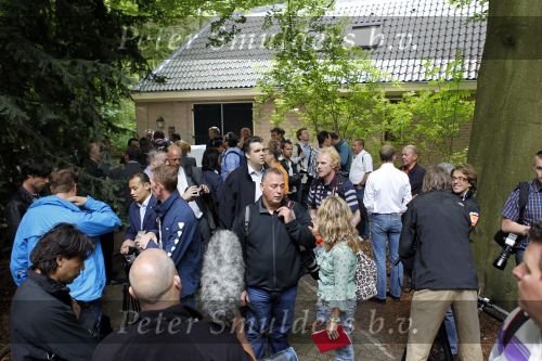 Wassernaar 5 juni 2010
Fotouurtje met Prinses Maxima Amalia Alexia Ariane en Prins Willem Alexander in de tuin van hun huis op de Horsten.
Peter Smulders bv