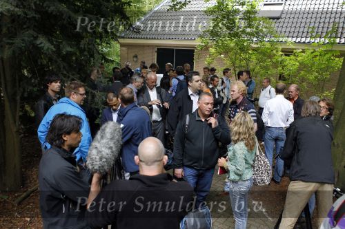 Wassernaar 5 juni 2010
Fotouurtje met Prinses Maxima Amalia Alexia Ariane en Prins Willem Alexander in de tuin van hun huis op de Horsten.
Peter Smulders bv