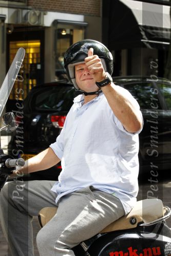 Amsterdam 25 augustus 2010
Menno Kohler op zijn vespa scooter
Peter Smulders bv